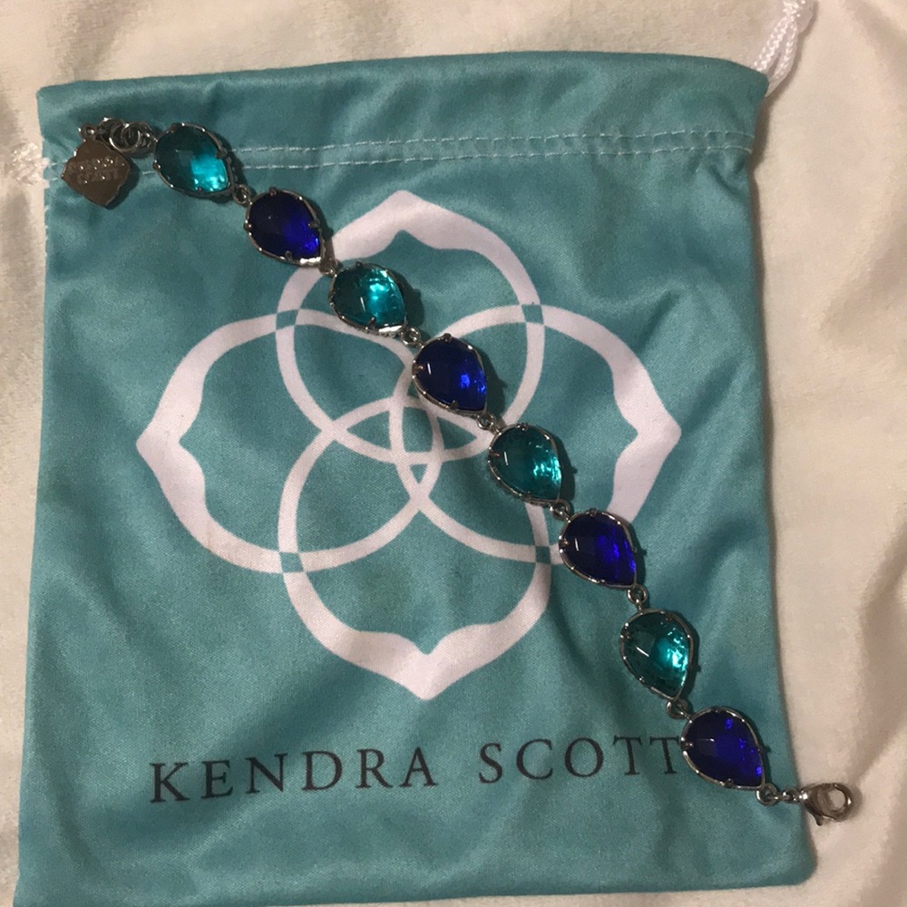 Kendra Scott bracelet